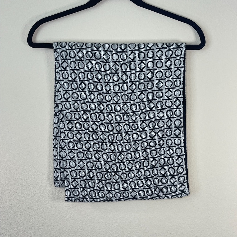Calvin Kelin Infinity Logo Black Grey Scarf 100% Acrylic